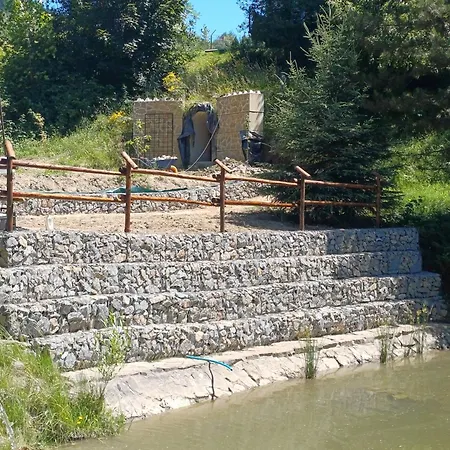 別荘 Nad Stawem Łabowa